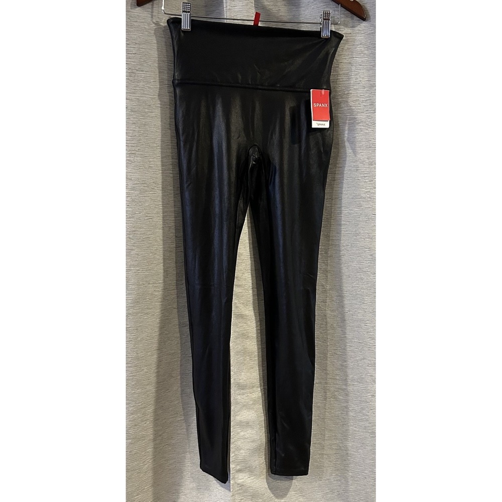 Spanx NWT Black Leggings Size Medium High Waist‎ Compression NWT